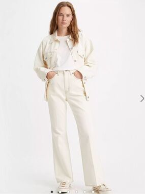 Levi’s Premium 70s High Flare Jeans Sunny Cream White Size 26 W26 Vintage Flare